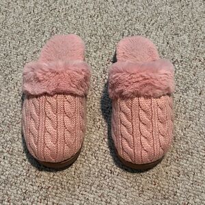 J. Crew Fuzzy Cable Slippers